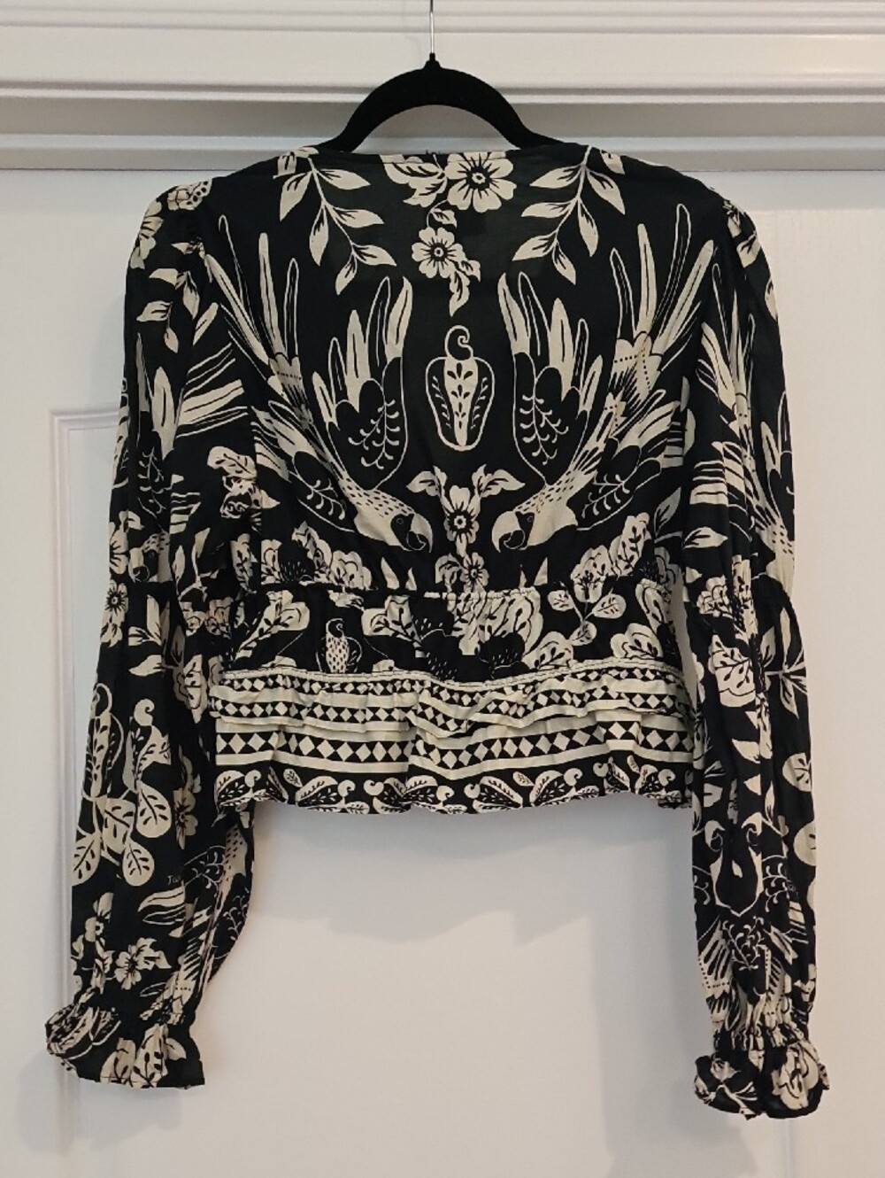 FARM Rio Black & Cream Floral Parrot Blouse - Picture 3 of 8